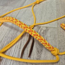 CHEVAL licol miel tressé saezh miel jaune et orange